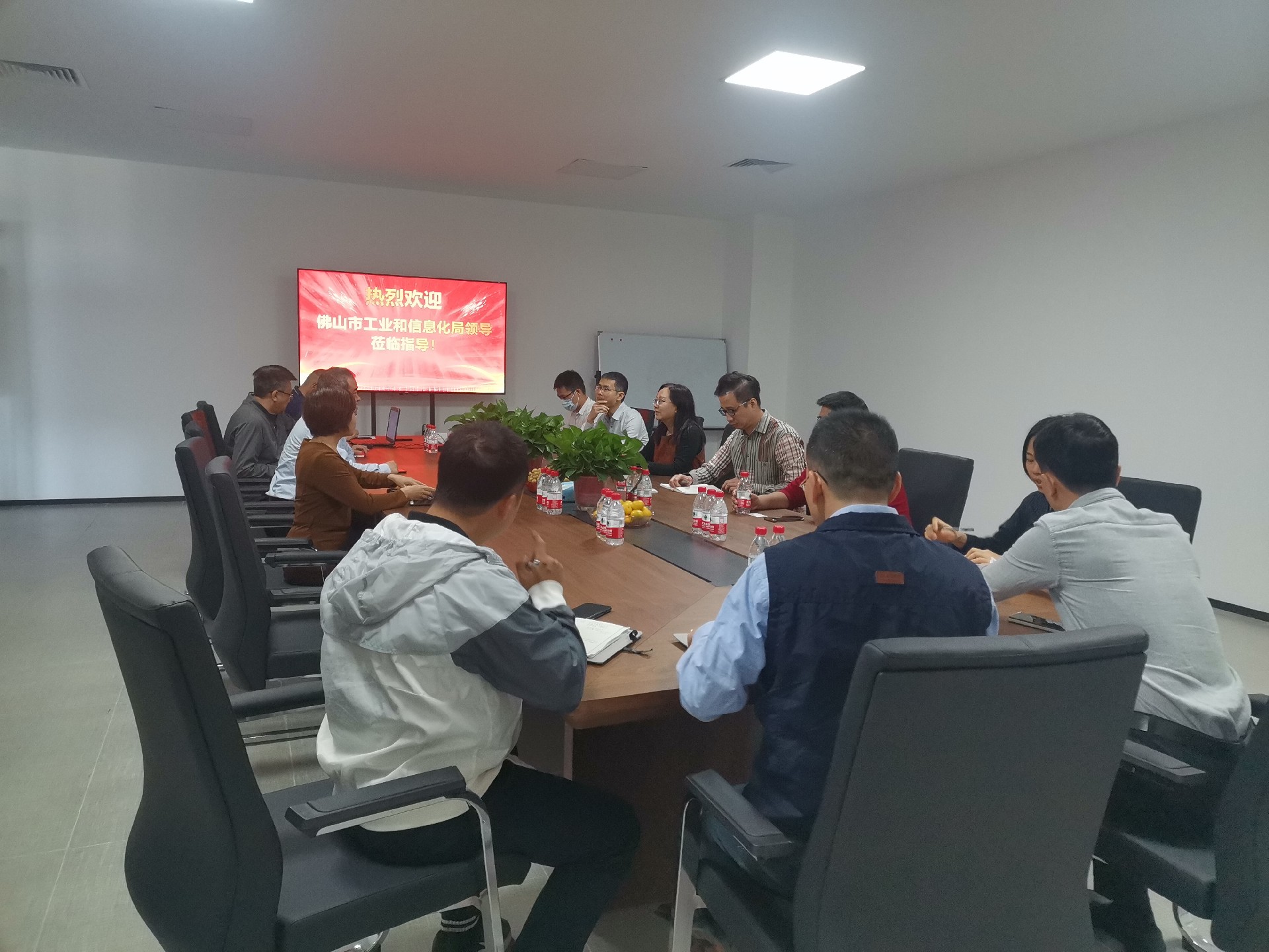 佛山市工業(yè)和信息化局?jǐn)y區(qū)、鎮(zhèn)各級(jí)領(lǐng)導(dǎo)對(duì)我司展開調(diào)研，助力企業(yè)未來發(fā)展