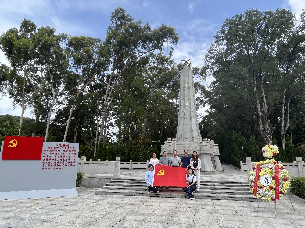 “賡續(xù)紅色血脈 ，凝心聚力前行” ——精銦海工黨支部瞻仰中山革命烈士陵園和孫中山紀(jì)念館